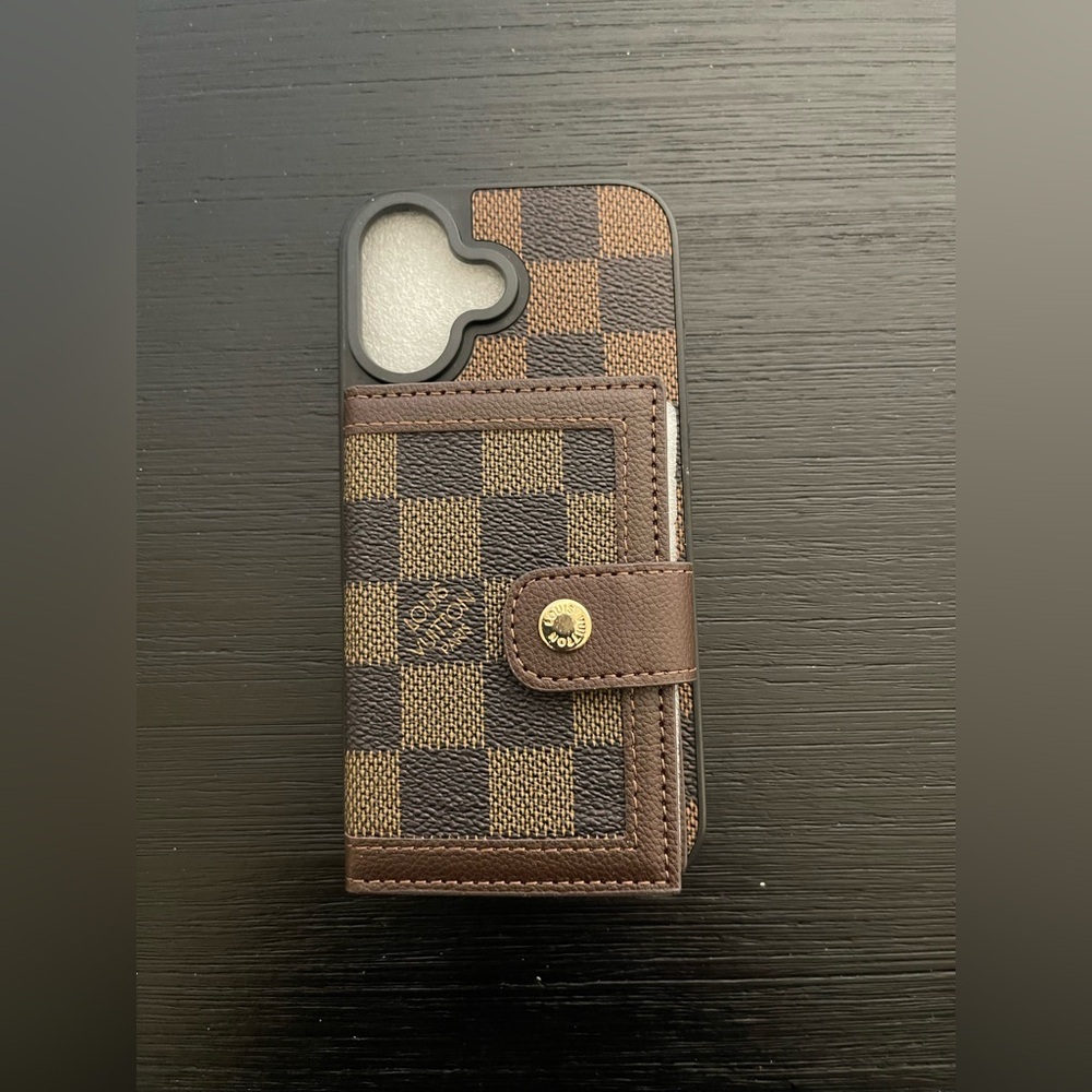 iPhone 16 wallet/ card holder Checkered Brown Phone Case with Card Holder